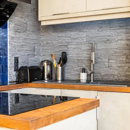 Duplex En Toit-terrasse A Deux Pas De La Croisette - Duplex En Toit-terrasse A Deux Pas De La Croisette Mae-2383 Appartement