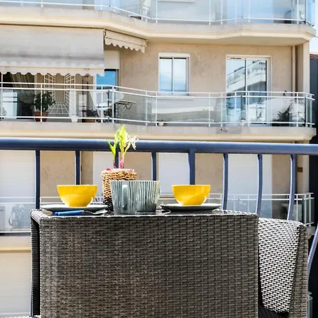 Duplex En Toit-terrasse A Deux Pas De La Croisette - Duplex En Toit-terrasse A Deux Pas De La Croisette Mae-2383 Appartement *