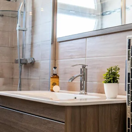 Duplex En Toit-terrasse A Deux Pas De La Croisette - Duplex En Toit-terrasse A Deux Pas De La Croisette Mae-2383 戛纳