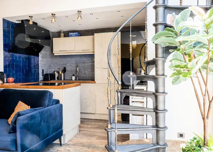 Duplex En Toit-terrasse A Deux Pas De La Croisette - Duplex En Toit-terrasse A Deux Pas De La Croisette Mae-2383 Κάννες